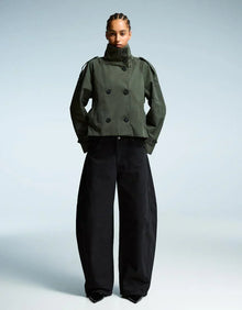 Trenchcoat med knappar 