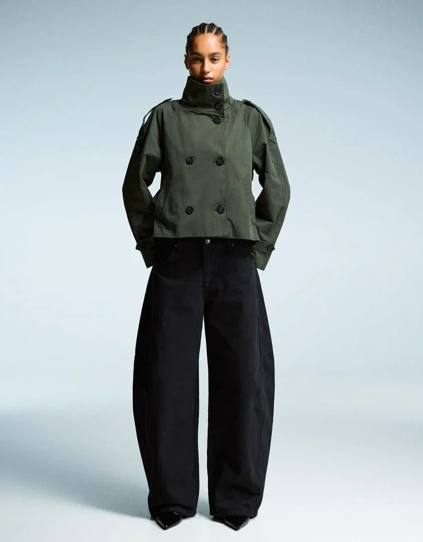 Trenchcoat med knappar 