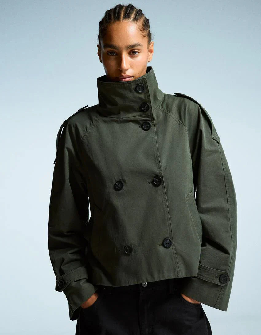 Trenchcoat med knappar 