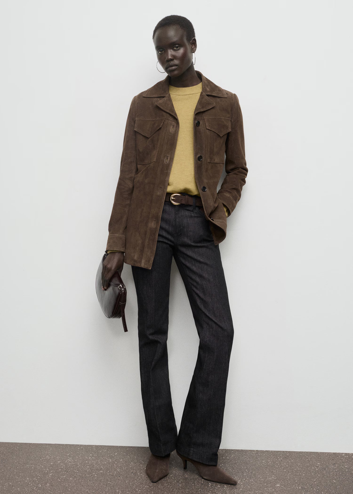 Mid-rise flared jeans
