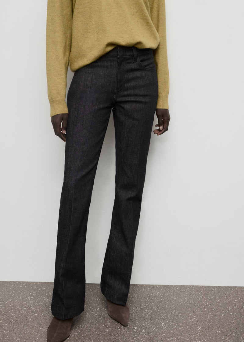Mid-rise flared jeans