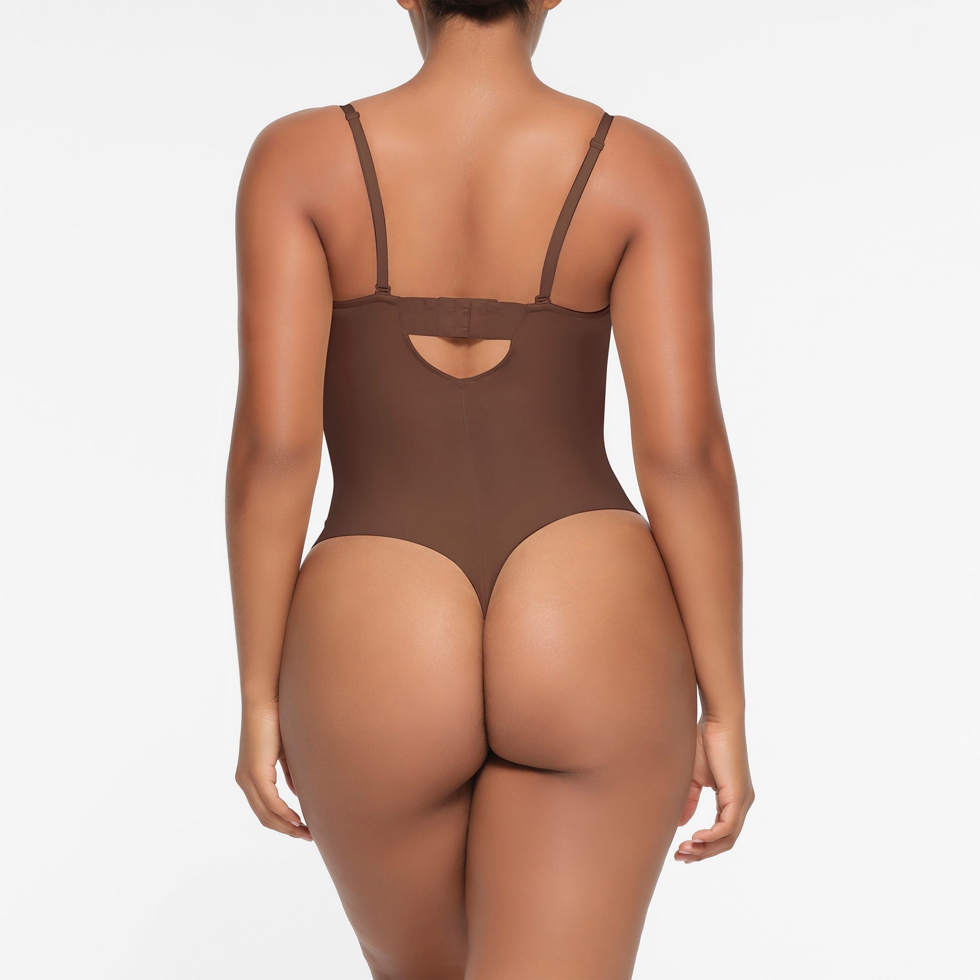 CONTOUR BYGELBODY